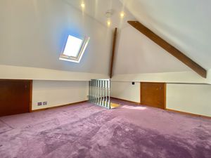 Loft Room- click for photo gallery